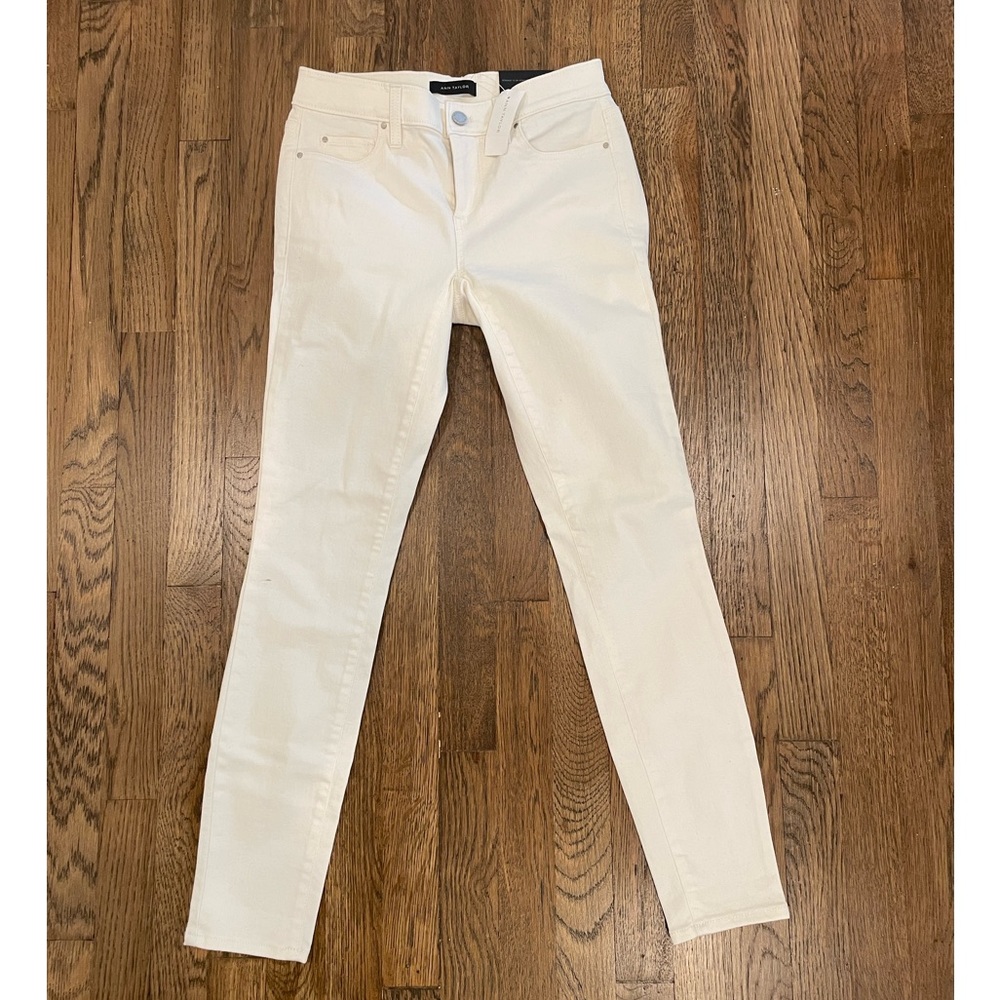 Ann Taylor Modern Fit White The Skinny Ankle 0 NWT